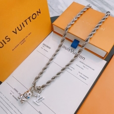 Louis Vuitton Necklaces